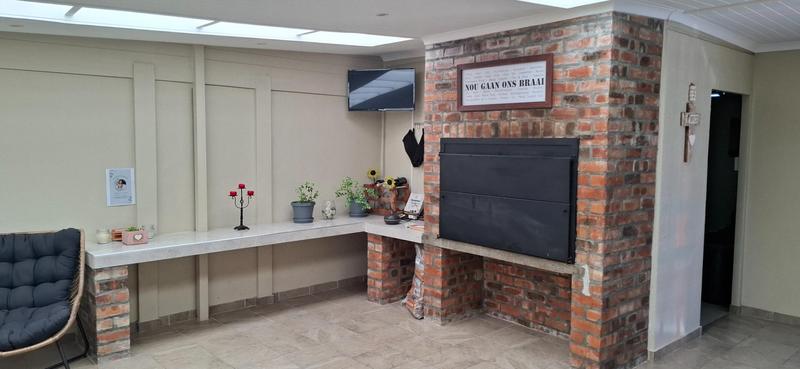 4 Bedroom Property for Sale in Bothasig Western Cape